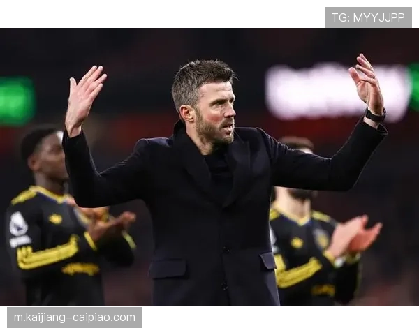 曼联卡里克执教首败后反思，角球攻防过度拉扯行为成焦点